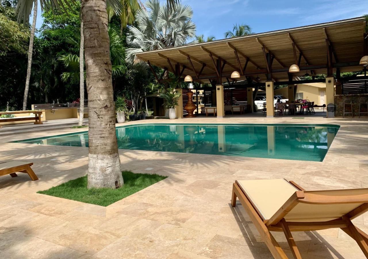 Gardenia Springs Hotel Буритака Екстериор снимка